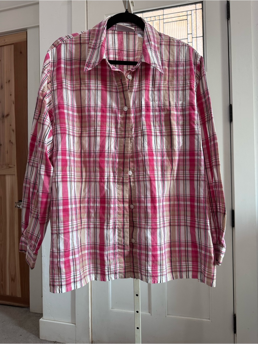Alfred Dunner Pink & White Plaid Button-Up Shirt
